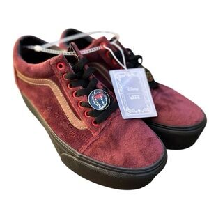 NWT Vans x Disney Poison Apple Sneakers